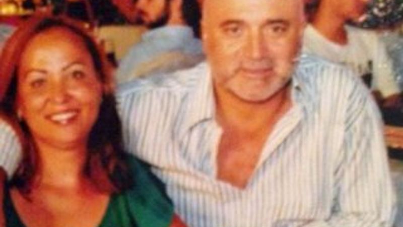 Hikmet Karaman 30 yıllık eşinden boşandı