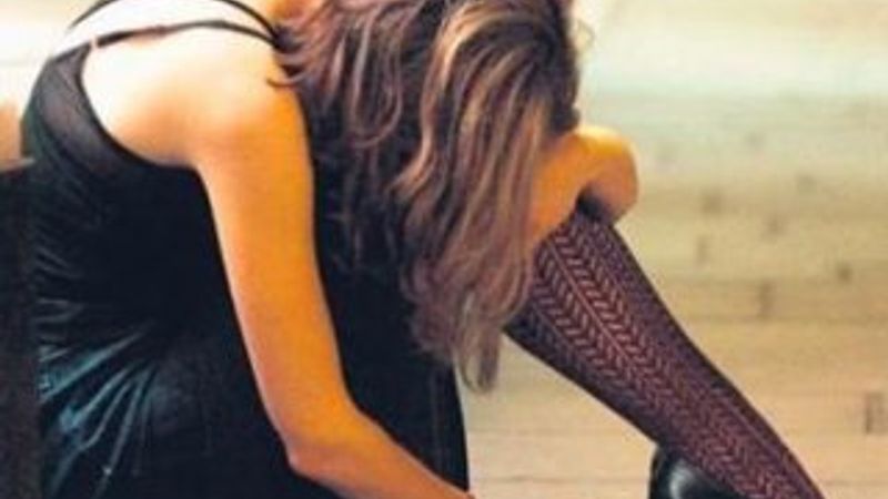 14 yaşındaki kızını uyuşturucuya alıştıran anne