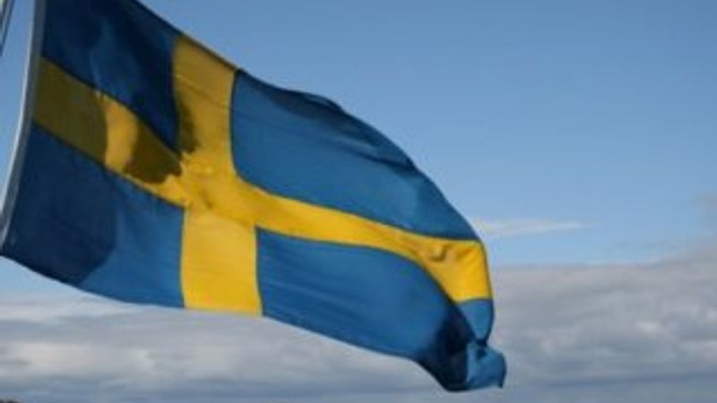 Türk genç İsveç'te günün kahramanı ilan edildi