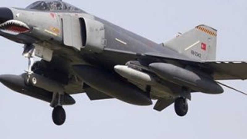 F-4 uçaklarının uçuşu durdurulacak