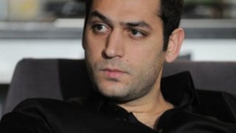 Murat Yıldırım: Oğlun çatır çatır öpüşüyor anne