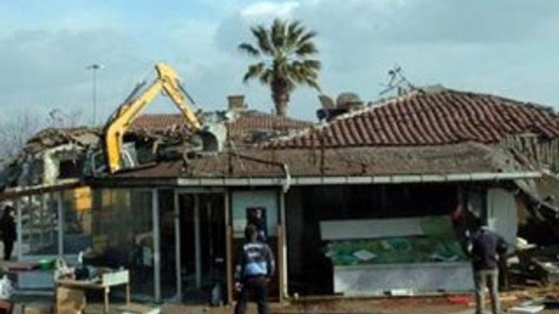 Kumkapı Balıkçılar Çarşısı yıkıldı