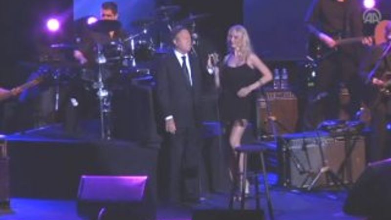 İstanbul Julio Iglesias'ı ağırladı