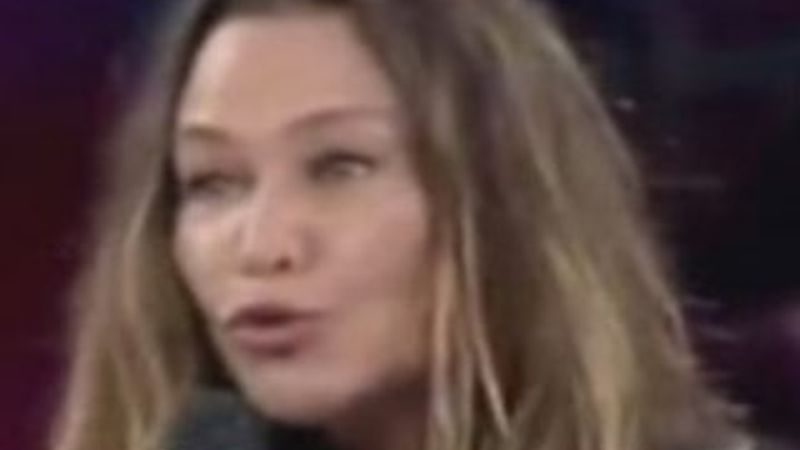 Hülya Avşar Okan Bayülgen'in programını bastı