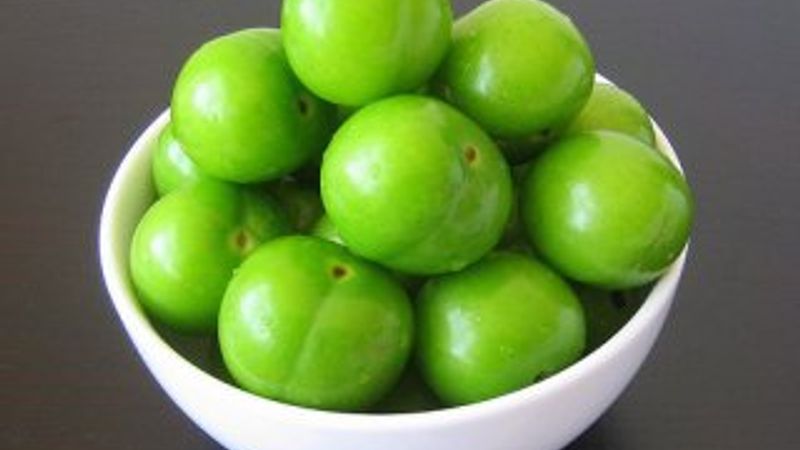 Erik kilosu 120 liradan satışa sunuldu