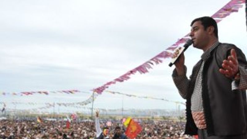 Demirtaş Şanlıurfa'da Nevruz kutlamalarına katıldı