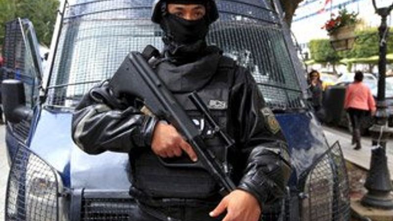 Tunus'ta selefi operasyonu: 50 gözaltı