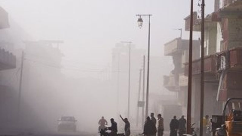 Esad güçlerinden Dera'ya füze saldırısı