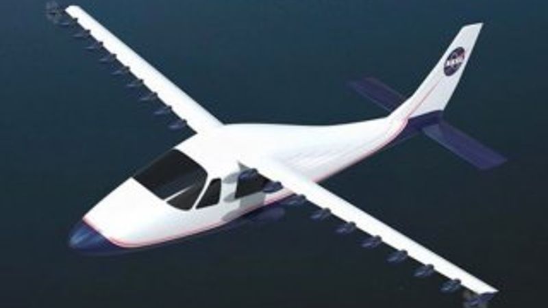 NASA elektrikli uçağını tanıttı