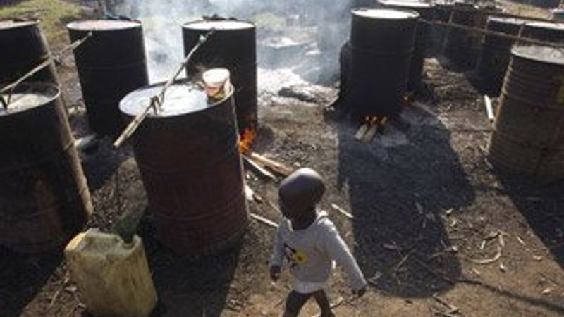 Uganda'da tifo salgını