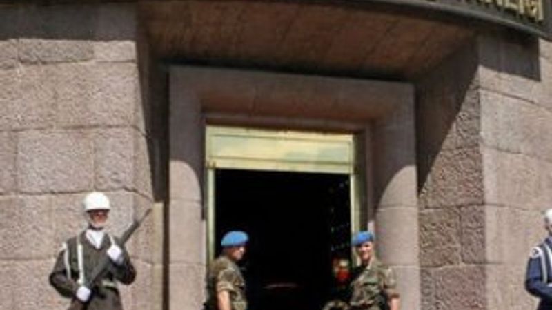 Orduevlerine artık sakallı girilebilecek