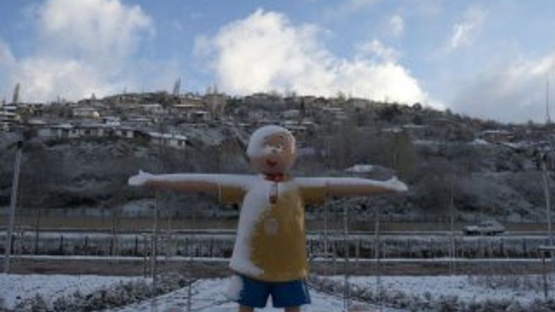 Ankara'ya kar yağdı