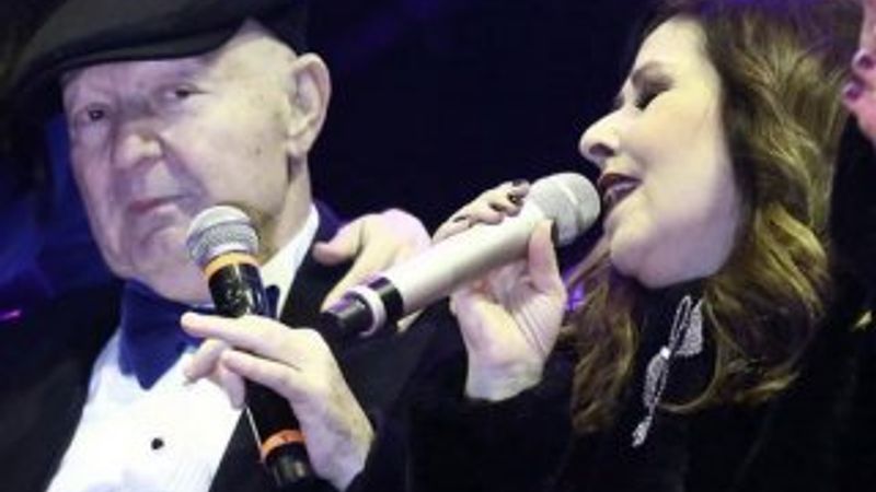 Nilüfer'den Kayahan mesajı