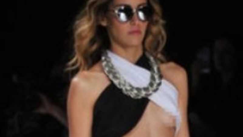 Tuğba Melis Türk'ün podyum kazası