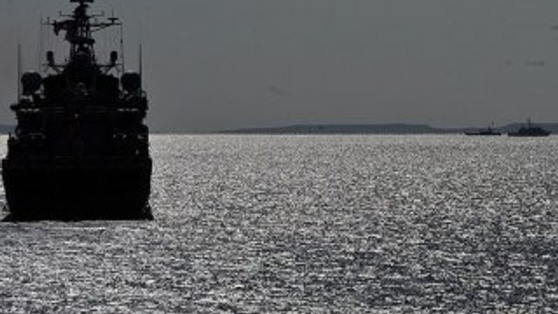 İran Aden Körfezi’ne askeri filo gönderdi