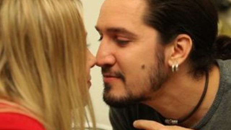 Doğukan Manço boşanıyor