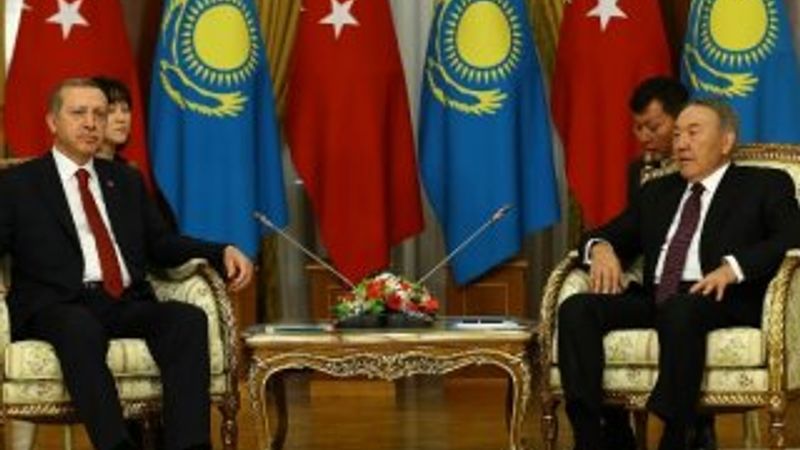 Erdoğan Nursultan Nazarbayev ile baş başa görüştü