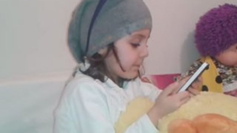 Küçük kızın Türkçe Siri ile kavgası