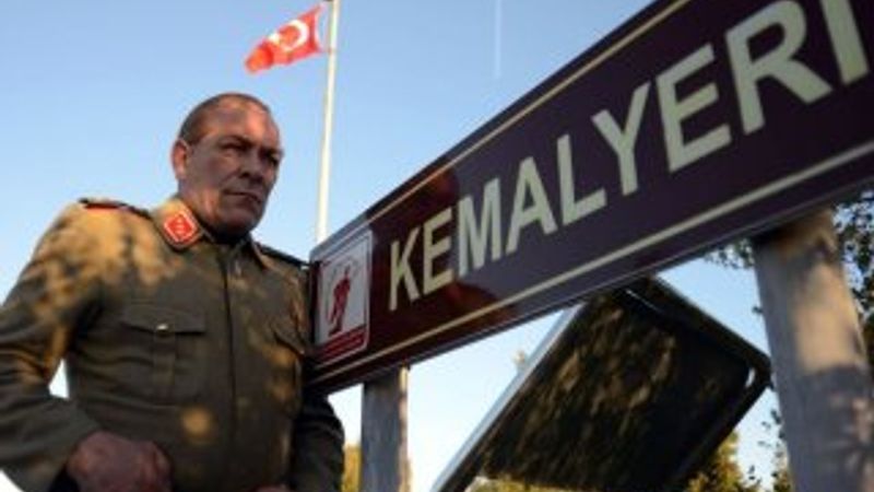 Atatürk'ün benzeri Gelibolu Yarımadası'nda