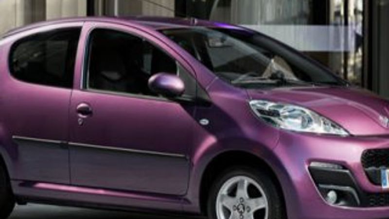 Az yakan benzinli otomobiller