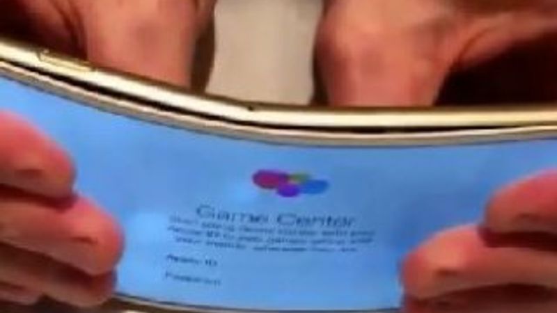 iPhone 6'yı eliyle kıran adam