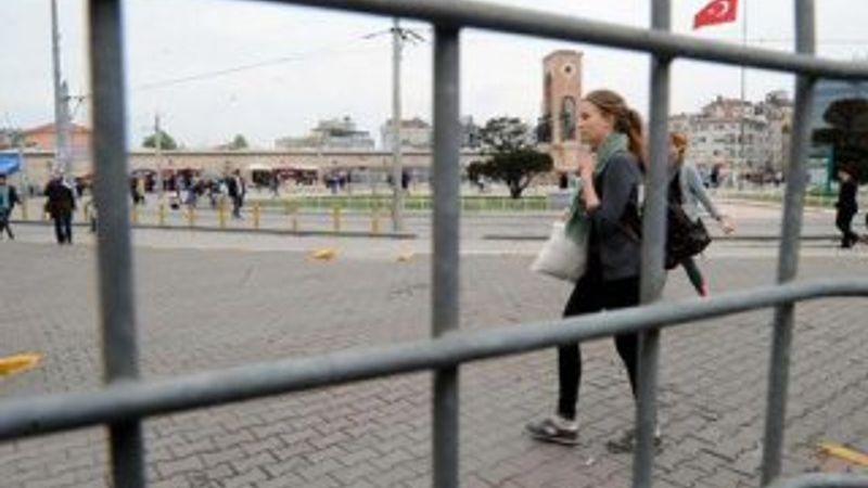 Sendikalar 1 Mayıs'ta Taksim için ısrarlı