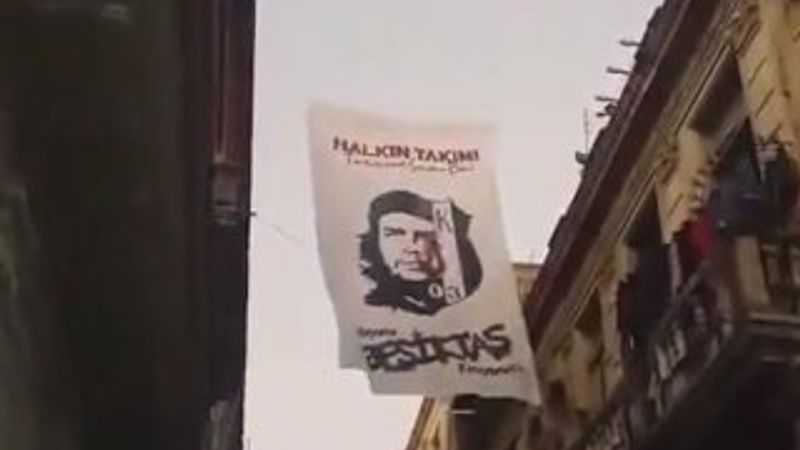 Küba'da Che ile Beşiktaş bayrağı