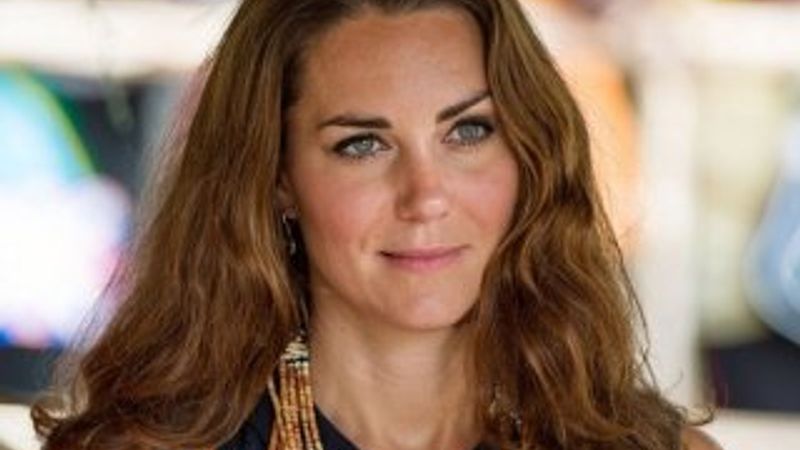 Kate Middleton doğum yaptı