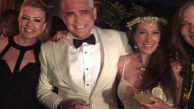 Nermin Bezmen ve Tolga Savacı evlendi