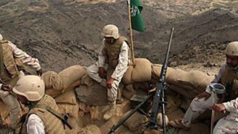 Suudi Arabistan Yemen'e asker çıkardı