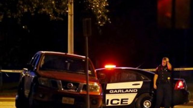 ABD'de Hz.Muhammed karikatürleri sergisi önünde çatışma