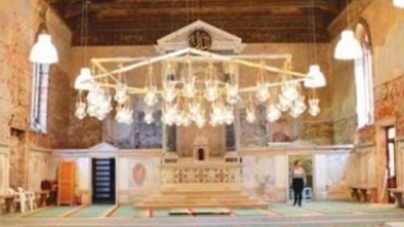 Venedik’in ilk camisi bir süre açık olacak