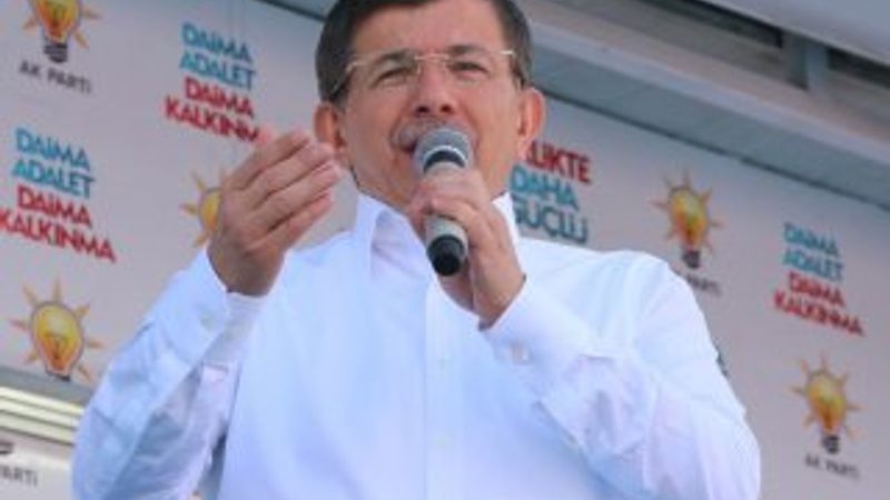 Davutoğlu: Menderes asılırken CHP, MHP neredeydi