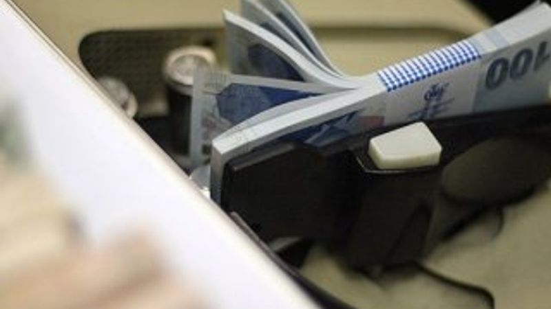 Bankalar hizmet gelirini 3 ayda üçe katladı