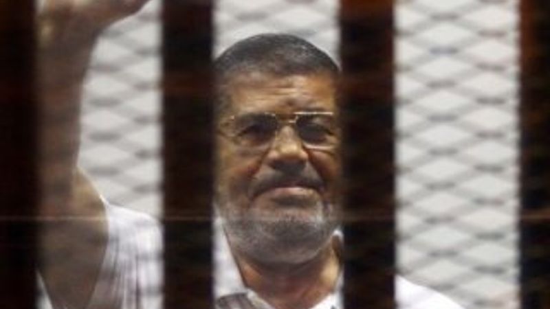 Muhammed Mursi idama mahkum edildi