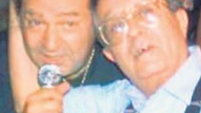 Evlat acısı Kayahan'ın babasını yıktı