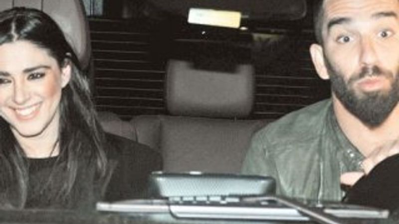 Arda Turan ile Aslıhan Doğan tatilde