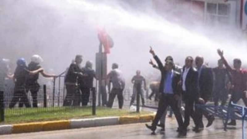 Erzurum'da HDP mitingi öncesi gerginlik çıktı