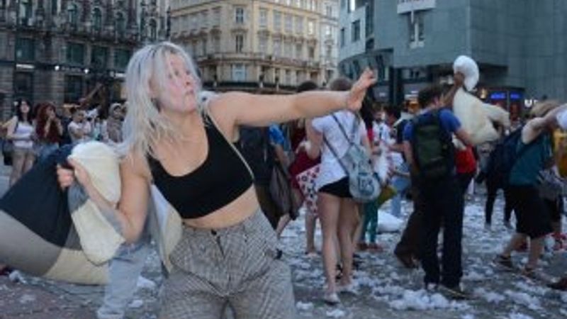 Avusturya'da yastık savaşı düzenlendi