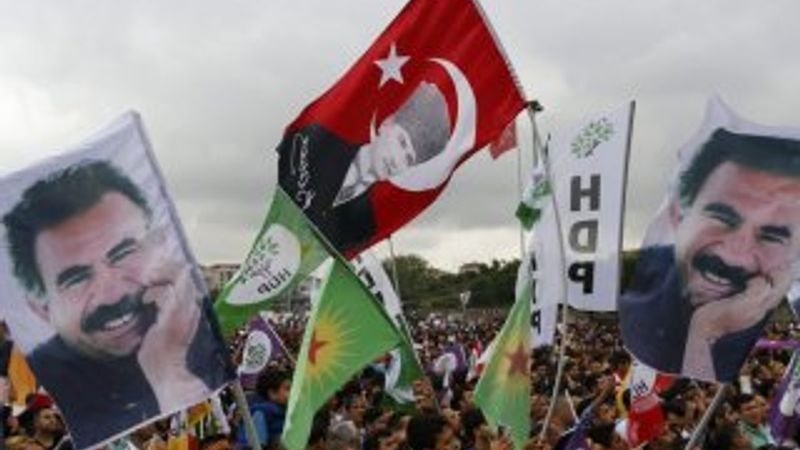 HDP'lilerin İstanbul'da seçim kutlaması
