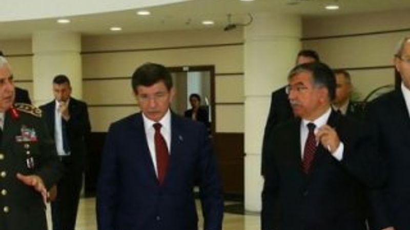 Ahmet Davutoğlu Necdet Özel ile görüşecek