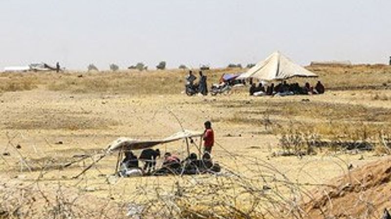 Tel Abyad'da 4 Türkmen köyü PYD kontrolüne geçti