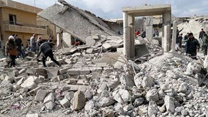 Koalisyon güçleri Rakka'da sivilleri vurdu: 20 ölü