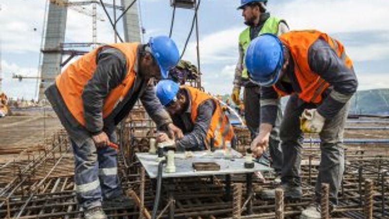 İşsizliğe inşaat ve turizm desteği