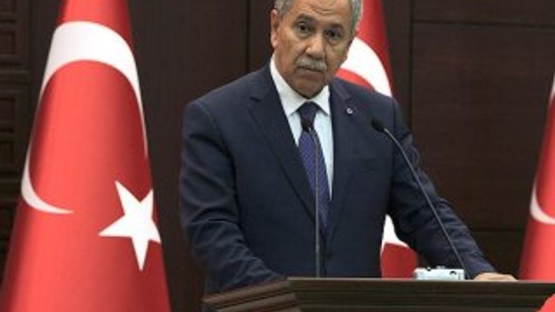 Bülent Arınç: Suriye'de etnik temizlik yapılıyor
