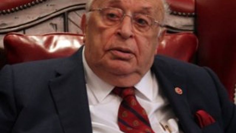 Süleyman Demirel hayatını kaybetti