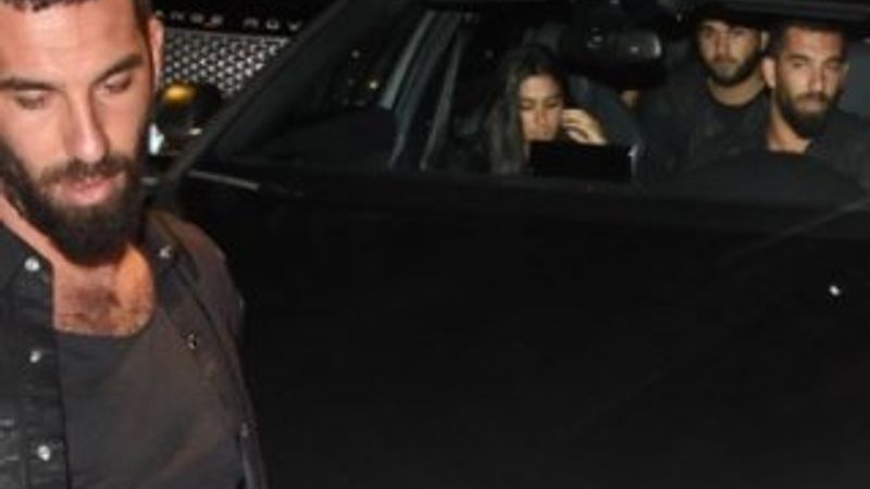Arda Turan'dan kardeşine lüks araba