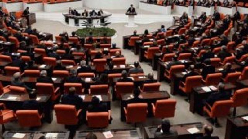 Yeni Meclis'te 21 başörtülü kadın vekil olacak