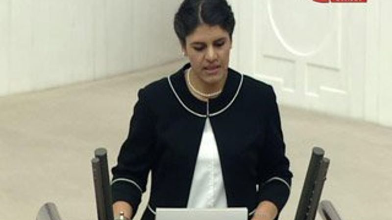 Dilek Öcalan'ın yemini dış basında