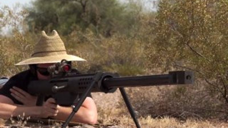 Nokia 3310'a uçaksavarla ateş ettiler